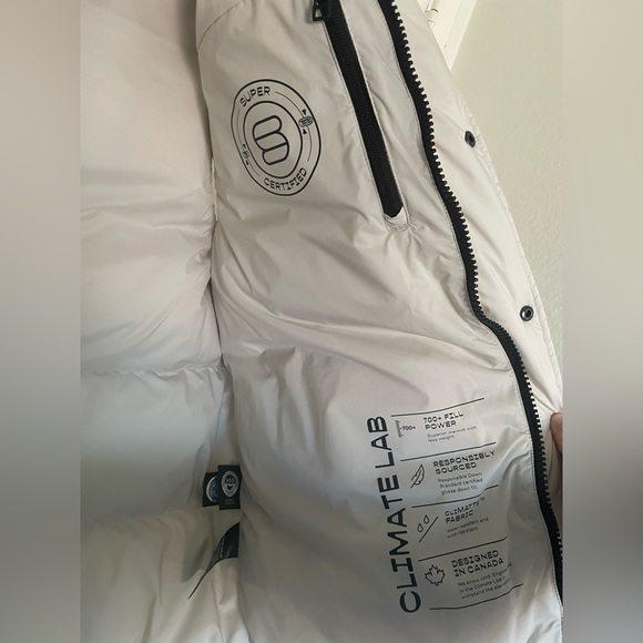 Aritzia - Super Puff™ Vest - Picture 2 of 5